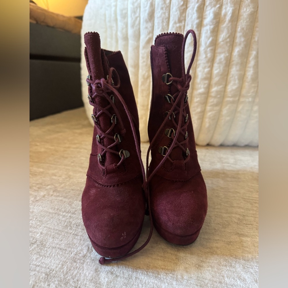Stuart Weitzman Burgundy Suede Lace-Up Booties – Size 7 – 5” Heel - Picture 5 of 10